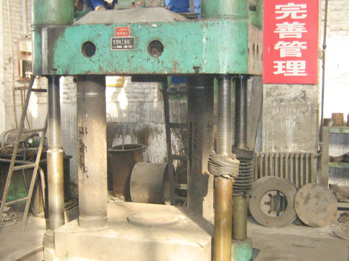 同步電動(dòng)機(jī)勵(lì)磁裝置的修理改造